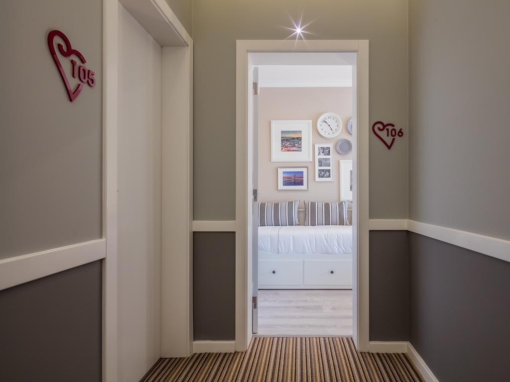 Twin Room,1279557298:JPEG